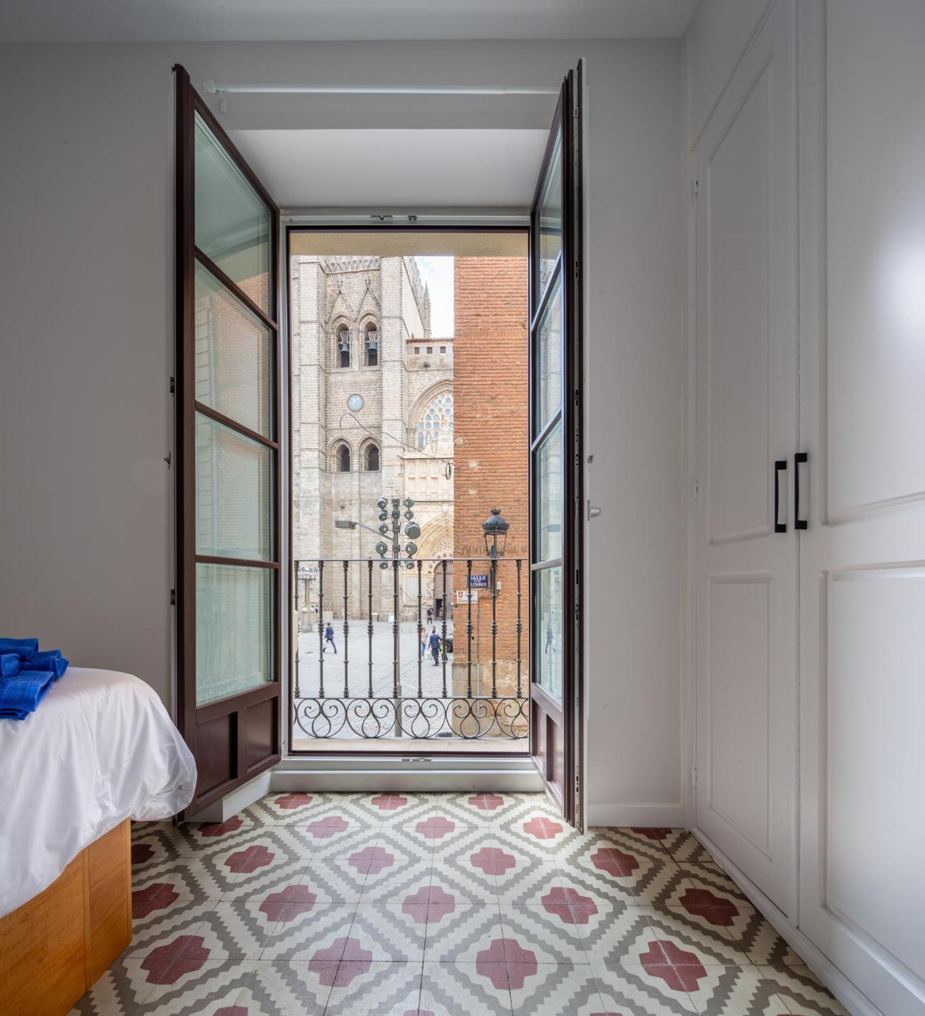 Apartamento Primis Catedral Homes อาบีลา ภายนอก รูปภาพ