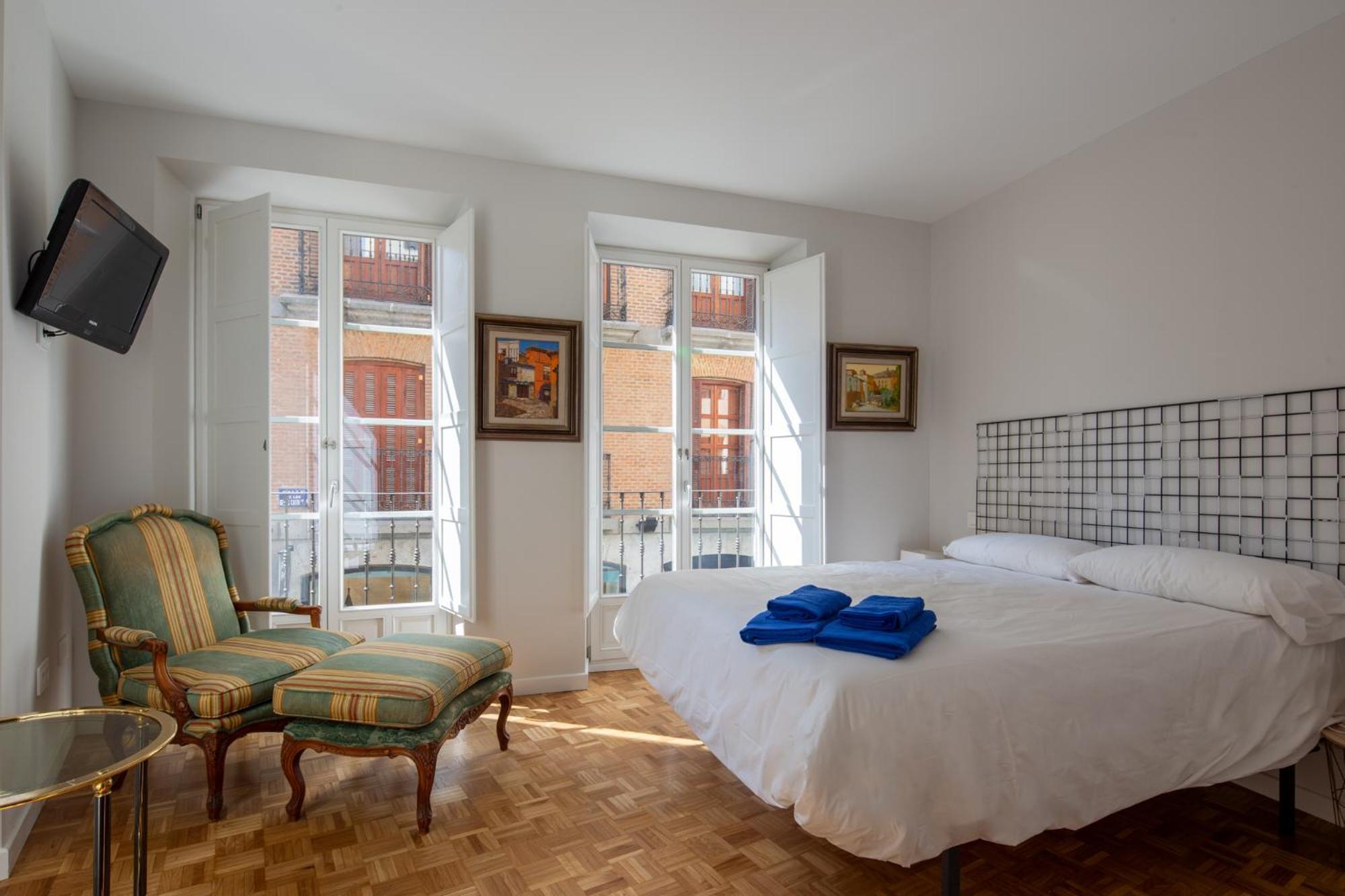 Apartamento Primis Catedral Homes อาบีลา ภายนอก รูปภาพ